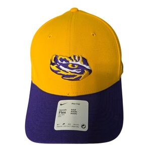 Nike LSU Tigers Mens Gold SwooshFlex  Hat Rise Cap Men's M/L Dri-Fit Curved Bill